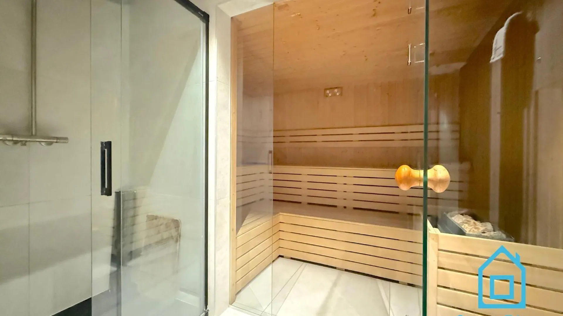 Bloom Apartment With Sauna & Gym, 5 Min To Baltic Sea & Polsat Plus Arena Gdansk Poland